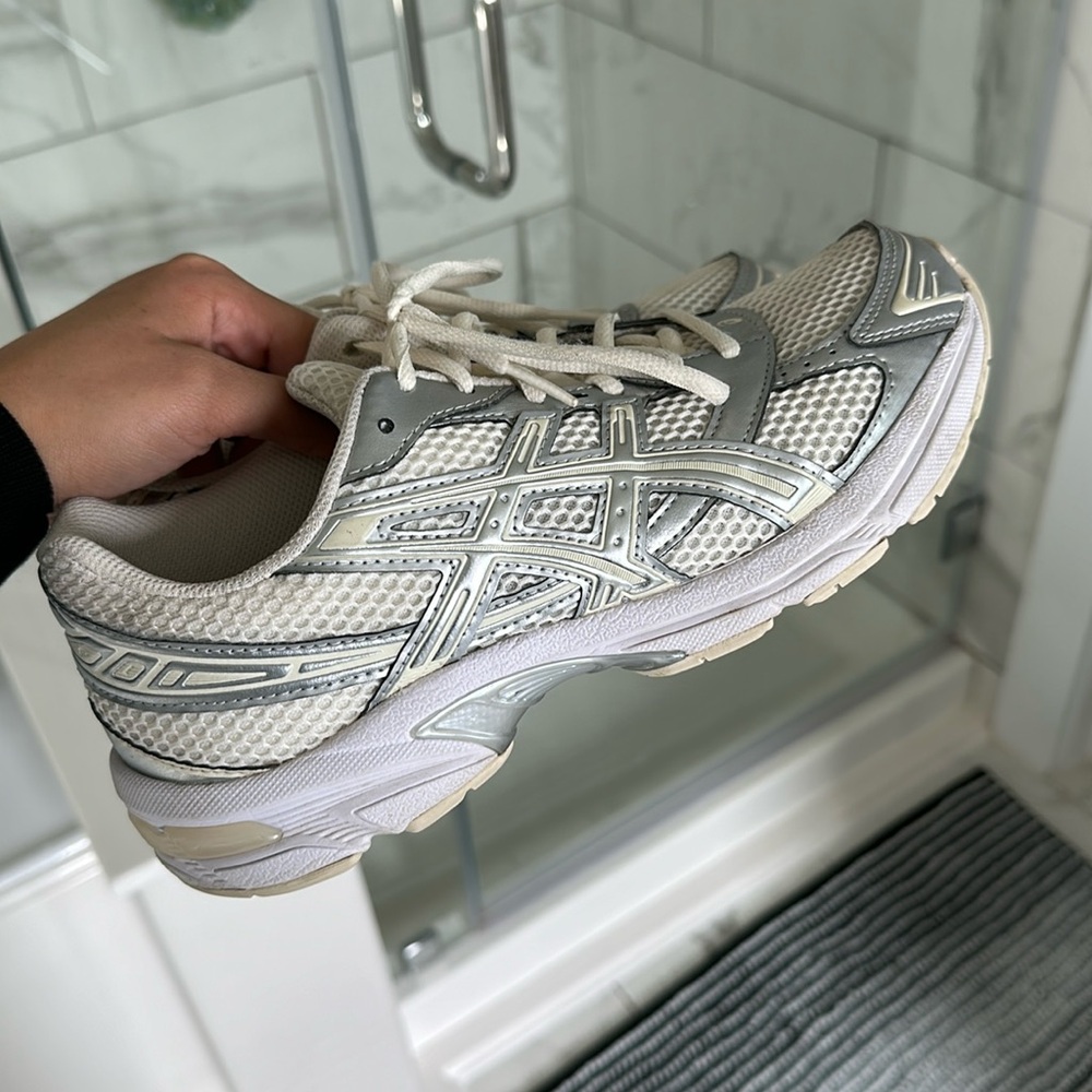 ASICS Gel-1130
Cream Pure Silver (Women's)